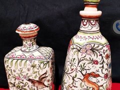 Doua vechi sticle Coimbra Portugalia pictate manual